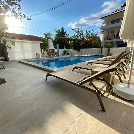 Villa Acar - 4 Bedroom In Dalyan Center, Private Pool&garden *